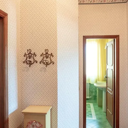 Tina Apartment